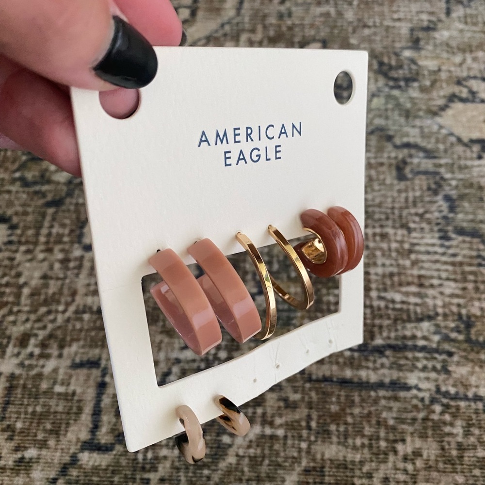 Earring Set - Picture 5 of 7